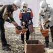 Menaker Ida Fauziyah Letakkan Batu Pertama IMIP Training Ground di Morowali, Sulawesi Tengah, Kamis, 25 November 2021. Foto: Istimewa