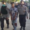 Pelaku pembunuhan ayah kandungnya sendiri saat diamankan Polisi Resor Palu. Foto: Dok. Polsek Palu Barat