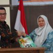 Wakil Wali Kota Palu dr Reny Lamadjido saat menerima Hasil Laporan Pemeriksaan BPK Semester II Tahun 2022. Foto: Dok. Pemkot Palu