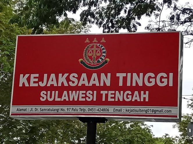 
 Diduga Lakukan KKN, Kepala Balai Pelaksanaan Jalan Nasional Sulteng Dilaporkan ke Kejati