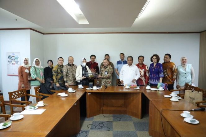 
 Anggota komisi IV DPRD Sulteng melakukan kunjungan kerja atau kunker ke DPRD DKI Jakarta, Kamis 9 Maret 2023. Foto : Humas DPRD Sulteng