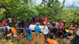 Sesosok mayat dengan identitas KN (23), warga Kecamatan Marawola, ditemukan di Sungai Surumana Dusun IV Desa Wugaga, Kecamatan Marawola Barat Kabupaten Sigi, Sabtu 11 Maret 2023. foto : Humas Polres Sigi