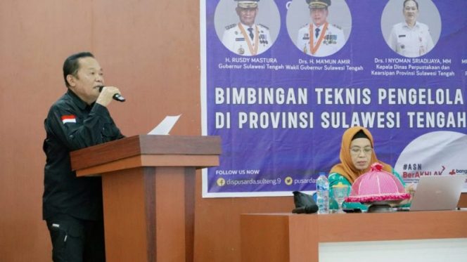 
 Ketua Komisi IV DPRD Provinsi Sulawesi Tengah Alimuddin Paada menghadiri langsung pelaksanaan kegiatan Bimbingan Teknis Pengelolaan Perpustakaan. Foto : Humas DPRD Sulteng
