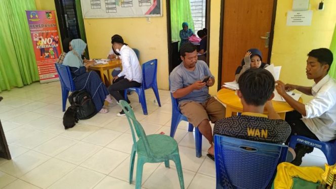 
 Terobosan baru pelayanan di Kelurahan Kabonena yang diberi nama Meja Asmara. Foto : Putra M Airlangga