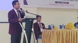 Ketua PPNI Sulteng Masri Daeng Taha di HUT PPNI ke 49. Foto : tim PaluPoso.id