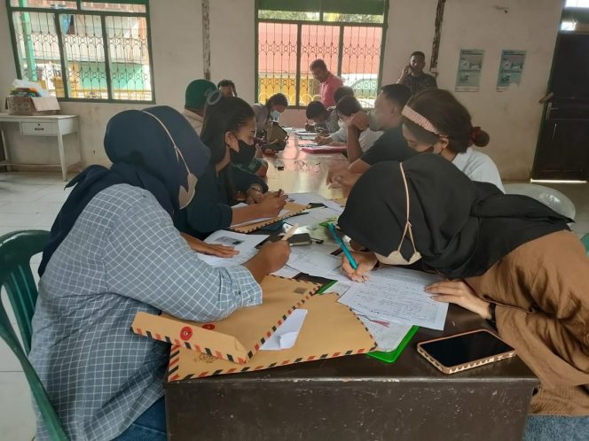 
 PT Gunbuster Nickel Industry kembali menggelar Job Fair di Desa Mohoni. Foto: Humas PT GNI