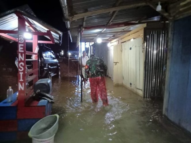 
 Dua desa di Kecamatan Petasia Barat tergenang banjir. Foto: BPBD Sulteng