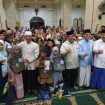 Santri Taman Pengajian Al-Qur'an (TPA) se-Kota Palu menerima bantuan dari Dewan Pengurus Daerah Badan Komunikasi Pemuda Remaja Masjid Indonesia (DPD BKPRMI) Kota Palu. Foto: istimewa