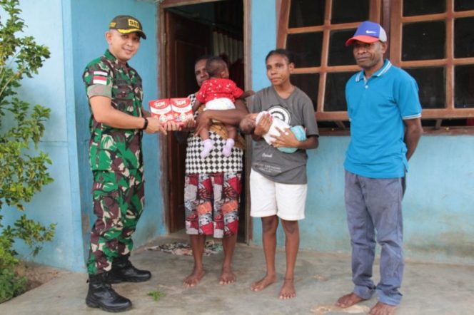 
 Peleton Kesehatan Pasukan Badak Hitam Bantu Anak di Papua. Foto: istimewa