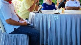 Bupati Parigi Moutong Samsurizal Tombolotutu saat memimpin rapat perdana pasca Hari Raya Idul Fitri 1444 H di Lolaro Resort Tinombo, Rabu 26 April 2023. Foto: Diskominfo Parimo