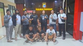 Tim Resmob Tompotika Sat Reskrim Polres Banggai menangkap 3 remaja diduga pencuri di pasar Simpong