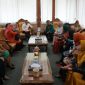 Wali Kota Palu Hadianto Rasyid menerima kunjungan guru-guru honorer dari beberapa TK di Kota Palu. Foto: Humas Pemkot Palu