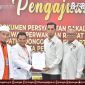PKS menyerahkan dokumen pendaftaran bacaleg di KPU Donggala. Foto: istimewa