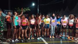 Persiapan para atlet jelang pembukaan Khatulistiwa Marathon. Foto: Diskominfo Parimo