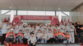 Karyawan PT IMIP terima penghargaan terbaik. Foto: Istimewa