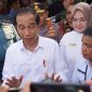 Presiden Jokowi saat blusukan di Pasar Masomba, Kota Palu, Rabu, 30 Agustus 2023. Foto: Istimewa