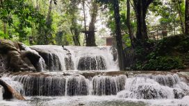 Wisata Alam Air Terjun Salodik di Desa Salodik, Kecamatan Luwuk Utara, Kabupaten Banggai, Sulteng. Foto: Dok. PaluPoso