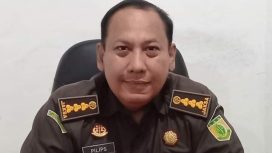 Kejari Touna, Pilipus Siahaan. Foto: Istimewa