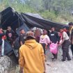 Truk patroli Polres Touna yang mengangkut rombongan Pramuka Kabupaten Tojo Una-Una mengalami kecelakaan lalu lintas tunggal di Jalan Trans Napu-Poso, wilayah Desa Watutau, Kecamatan Lore Peore, Kabupaten Poso, Rabu 13 Desember 2023. Foto: Istimewa