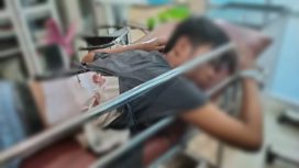 Pelajar berusia 17 tahun, Ahmad Rido, menjadi korban pembusuran oleh orang tidak dikenal (OTK) di Jalan Tombolotutu, Kota Palu, Senin, 25 Desember 2023. Foto: Istimewa