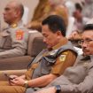 Wali Kota Palu yang diwakili oleh Kepala Dinas Kesehatan Kota Palu, dr. Rochmat Jasin, menghadiri acara Pencanangan Pekan Imunisasi Nasional (PIN) Polio tahun 2024 yang digelar di salah satu hotel di Kota Palu, pada Selasa, 23 Juli 2024. Foto: Dok. Pemkot Palu