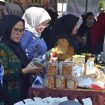 Wali Kota Palu yang diwakili oleh Sekretaris Daerah Kota Palu, Irmayanti Pettalolo, secara resmi membuka Gerakan Pangan Murah (GPM) di halaman Kantor Dinas Pertanian dan Ketahanan Pangan Kota Palu, Kamis 25 Juli 2024. Foto: Pemkot Palu