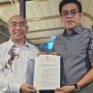 Sekretaris DPD Golkar Sulteng Amran Bakir Nai (kiri) dan Erwin Burase, bakal calon Bupati Parigi Moutong 2024-2029. Foto: Istimewa