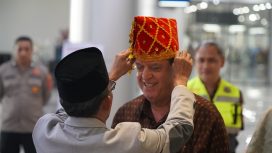 Duta Besar Palestina Zuhair S. M. Alshun tiba di Kota Palu, pada Minggu 28 Juli 2024. Foto: Istimewa