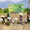 Pemkot Palu gelar gerakan tanam bawang bersama Kelompok Tani Larapoindo di Kelurahan Kawatuna, Kecamatan Mantikulore, Kota Palu, Kamis 8 Agustus 2024. Foto: Istimewa
