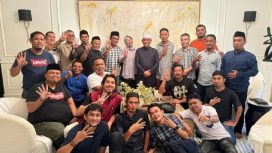 Para relawan BERANI Sulawesi Tengah bersama Ketua Rizki Samadani, solid mendukung pasangan Erwin-Sahid. Foto: Istimewa