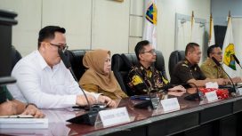 Wakil Gubernur Sulawesi Tengah, dr. Reny A. Lamadjido, dalam Rapat Koordinasi Pengendalian Inflasi Daerah dan Antisipasi Cuaca Ekstrem yang digelar secara virtual oleh Kementerian Dalam Negeri, Senin, 10 Maret 2025. Foto: Dok. Pemprov Sulteng