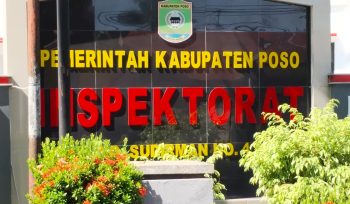 Kantor Inspektorat Kabupaten Poso, garda terdepan pengawasan internal Pemda. Lembaga ini kini tengah mengawal proses penagihan temuan BPK senilai Rp7 miliar lebih dari laporan keuangan tahun anggaran 2023. Foto: Dedi
