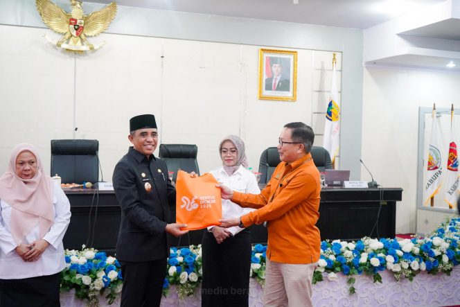
 Anwar Hafid: Pembangunan Sulteng Harus Jawab Kebutuhan Rakyat