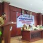 Sekretaris Daerah Kabupaten Parigi Moutong, Zulfinasran, menyampaikan sambutan saat membuka Sosialisasi Percepatan Pembentukan Koperasi Desa/Kelurahan Merah Putih di Aula Kantor Bupati, Senin (19/5/2025). Kegiatan ini bertujuan mendorong pembentukan 283 koperasi di seluruh desa dan kelurahan se-Parigi Moutong sebelum akhir Juni 2025. Foto: Diskominfo Parimo 