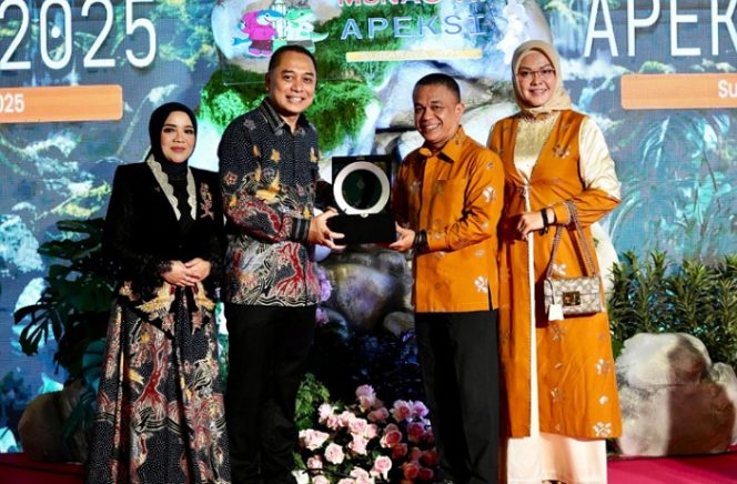
 Wali Kota Palu Hadiri Munas VII Apeksi di Surabaya