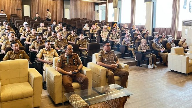 
 Evaluasi Keamanan Palu, Wali Kota Hadianto Panggil Lurah dan Camat. Foto: Pemkot Palu