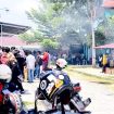 Ratusan mahasiswa dan dosen menggeruduk kampus, Selasa 17 Juni 2025. Mereka menuntut audit Rektor. Foto: Istimewa