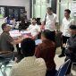 Dua tersangka kasus pencemaran nama baik mantan Bupati Buol, Amran Batalipu, resmi dilimpahkan ke Kejaksaan Negeri Palu. Foto: Istimewa 
