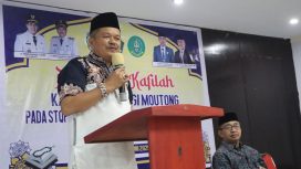 Wakil Bupati Parigi Moutong, Abdul Sahid, membuka secara resmi Pelatihan Qori-Qoriah menuju STQH XXVIII Tingkat Provinsi Sulawesi Tengah yang berlangsung di Hotel Oktaria, Parigi Moutong. Foto: Diskominfo Parimo