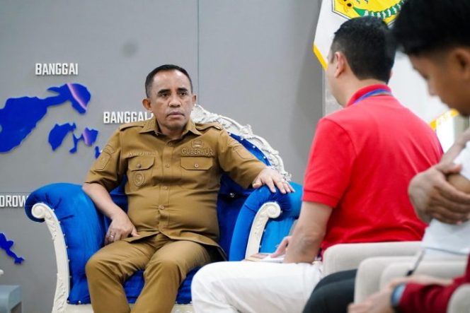 
 Gubernur Anwar Hafid Antar Bandara Mutiara SIS Al-Jufri Naik Kelas Jadi Internasional. Foto: Tim Media Gubernur Sulteng 