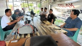 Komite Keselamatan Jurnalis Sulawesi Tengah saat berkonsolidasi di Roemah Jurnalis, Kamis (14/8/2025). Foto: KKJ Sulteng