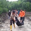 Petugas SAR mengevakuasi jenazah pemanah ikan yang hilang di perairan Sibaluton, Tolitoli, Minggu, 24 Agustus 2025. Foto: Dok. Tim SAR
