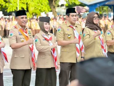 Bupati Erwin Burase Terima Lencana Pancawarsa di Hari Pramuka. Foto: Tim Media Gubernur Sulteng 