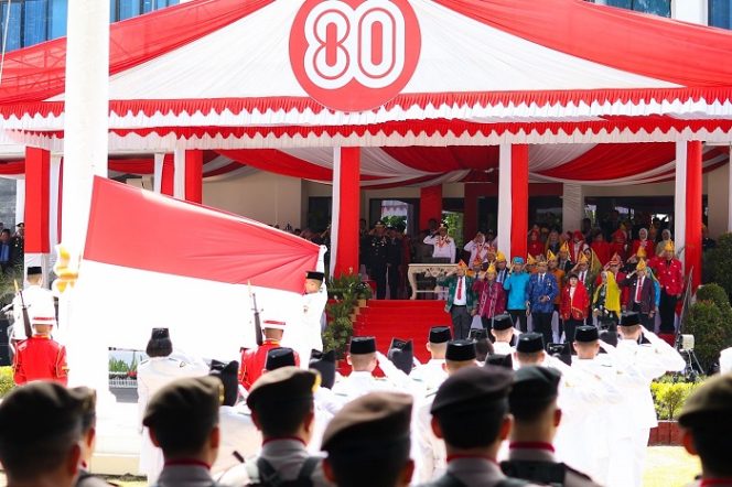 
 Suasana upacara HUT ke-80 RI di Sulawesi Tengah. Foto: Tim Media Gubernur Sulteng