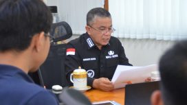 Wali Kota Palu Hadianto Rasyid memimpin dialog bersama komunitas di ruang kerjanya, Rabu 22 Oktober 2025. Foto: Dok.Pemkot Palu