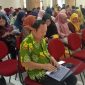 Asisten III Yusnaeni membuka sosialisasi Perbup Sistem Kerja ASN dan Pakaian Dinas ASN di Aula Kantor Bupati Parigi Moutong.