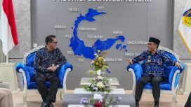 Gubernur Sulawesi Tengah Anwar Hafid menerima audiensi Kepala BPS Sulawesi Tengah di Kantor Gubernur dalam rangka penguatan kebijakan pembangunan berbasis data. Foto: Pemprov Sulteng