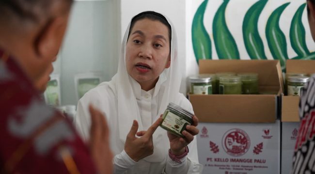 Palu Hadirkan Produk Baru, Kelor Merah Kini Diolah Jadi Kapsul. Foto: Jufri/Pemkot Palu