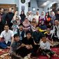 Burase family berkumpul dalam kegiatan buka puasa bersama pada bulan Ramadan.