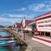 Kampung Nelayan Merah Putih. Foto: Ilustrasi AI